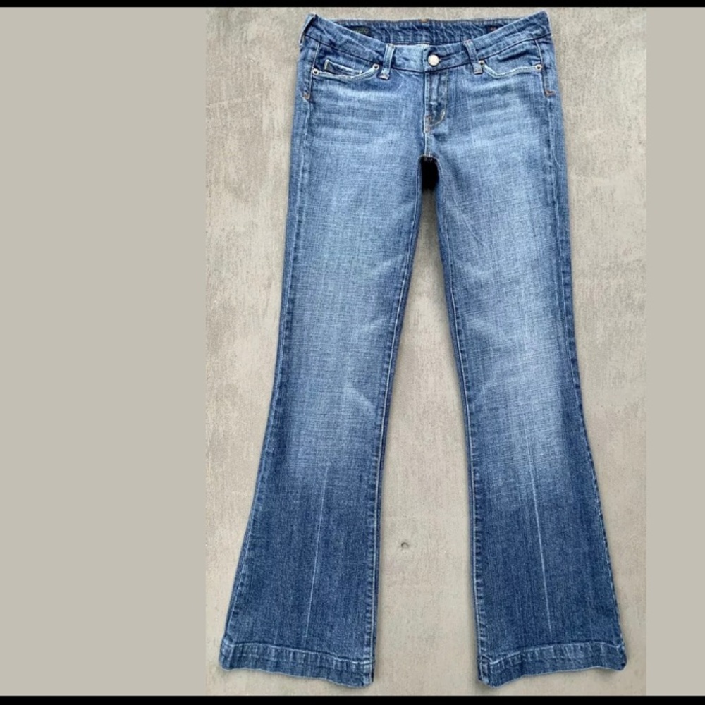 Citizens of Humanity “Kate 066 Full-leg Blue Jeans